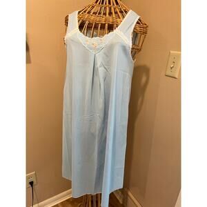 Vintage Blue Gaymode Short Nightgown 1970s